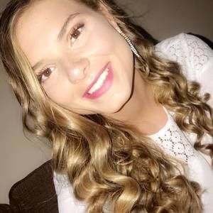 Meet your Posher, Jillian